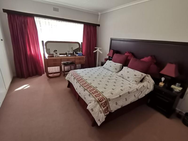 4 Bedroom Property for Sale in Vaalpark Free State